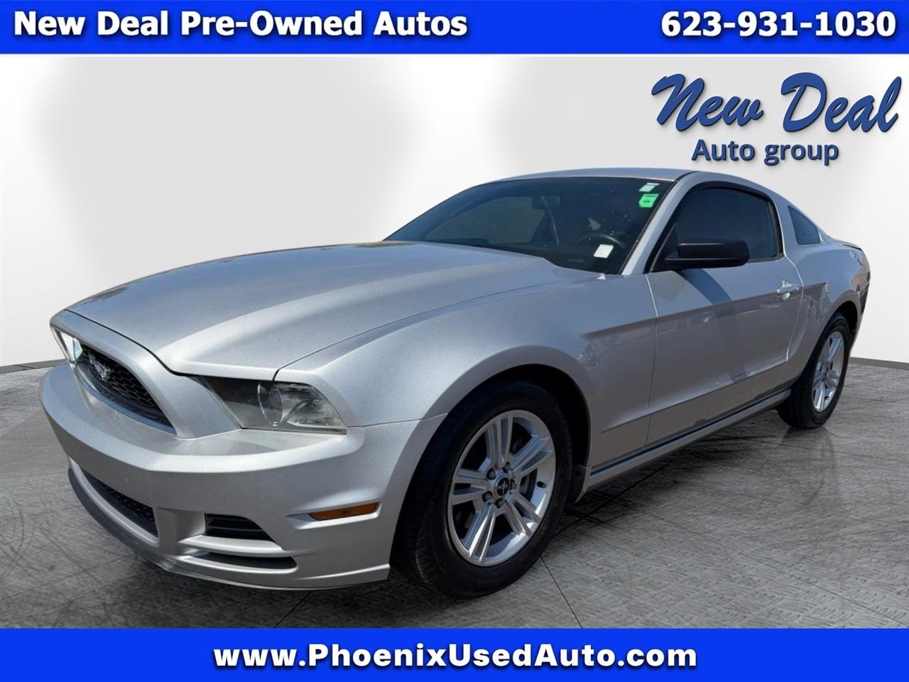 Ford Mustang V6 Coupe 2013