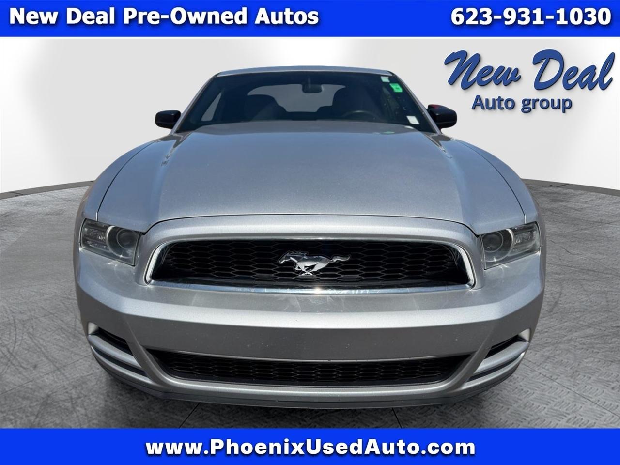 Ford Mustang V6 Coupe 2013