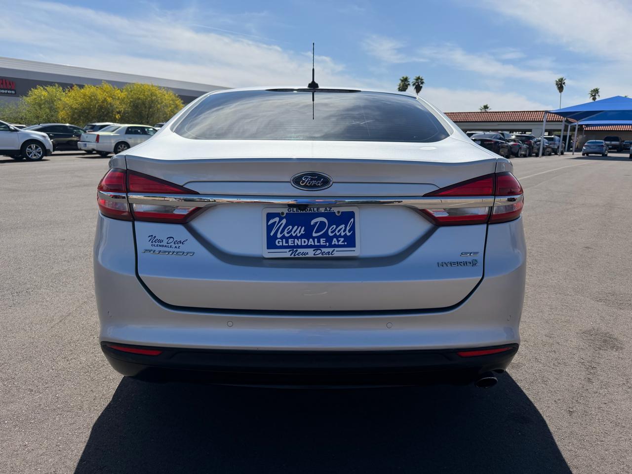 Ford Fusion Hybrid SE 2018