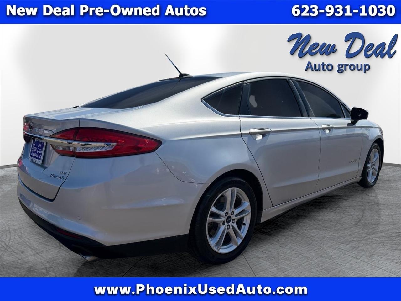 Ford Fusion Hybrid SE 2018