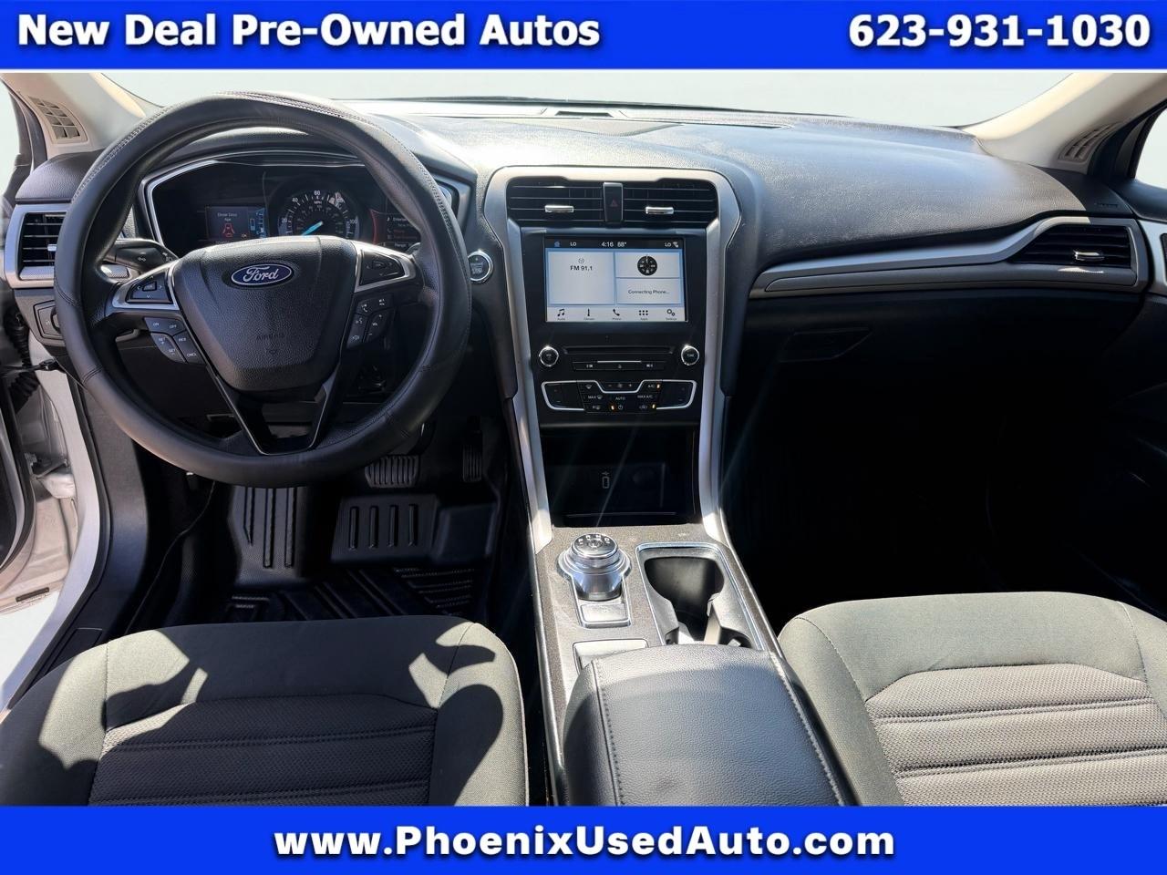 Ford Fusion Hybrid SE 2018