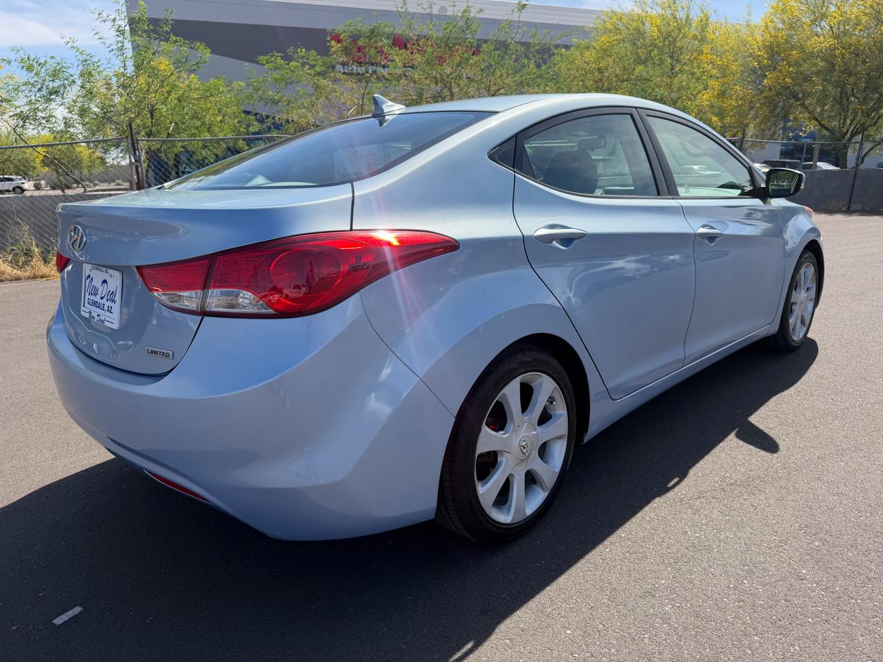 Hyundai Elantra Limited 2012