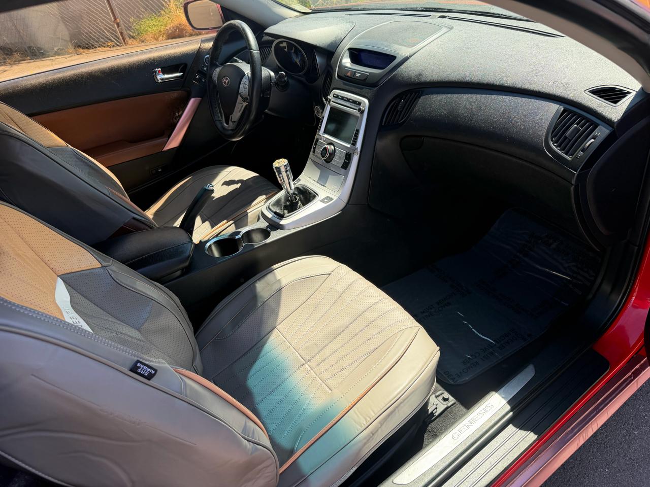 Hyundai Genesis Coupe 3.8 Auto 2010