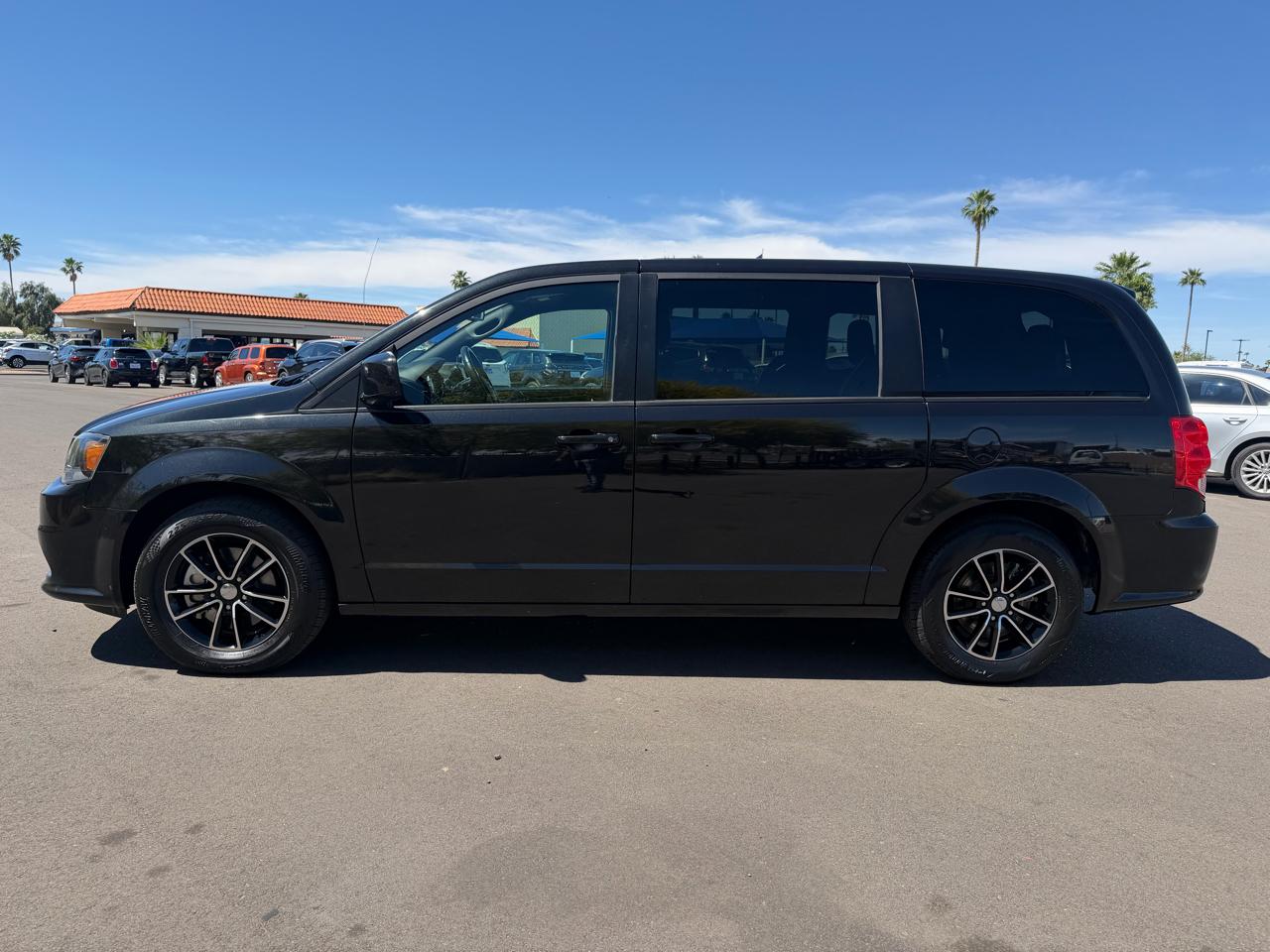 Dodge Grand Caravan SE 2018