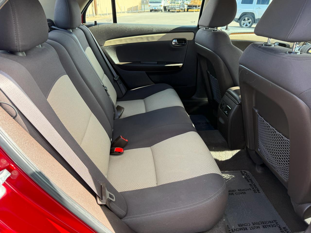 Chevrolet Malibu 1LT 2012