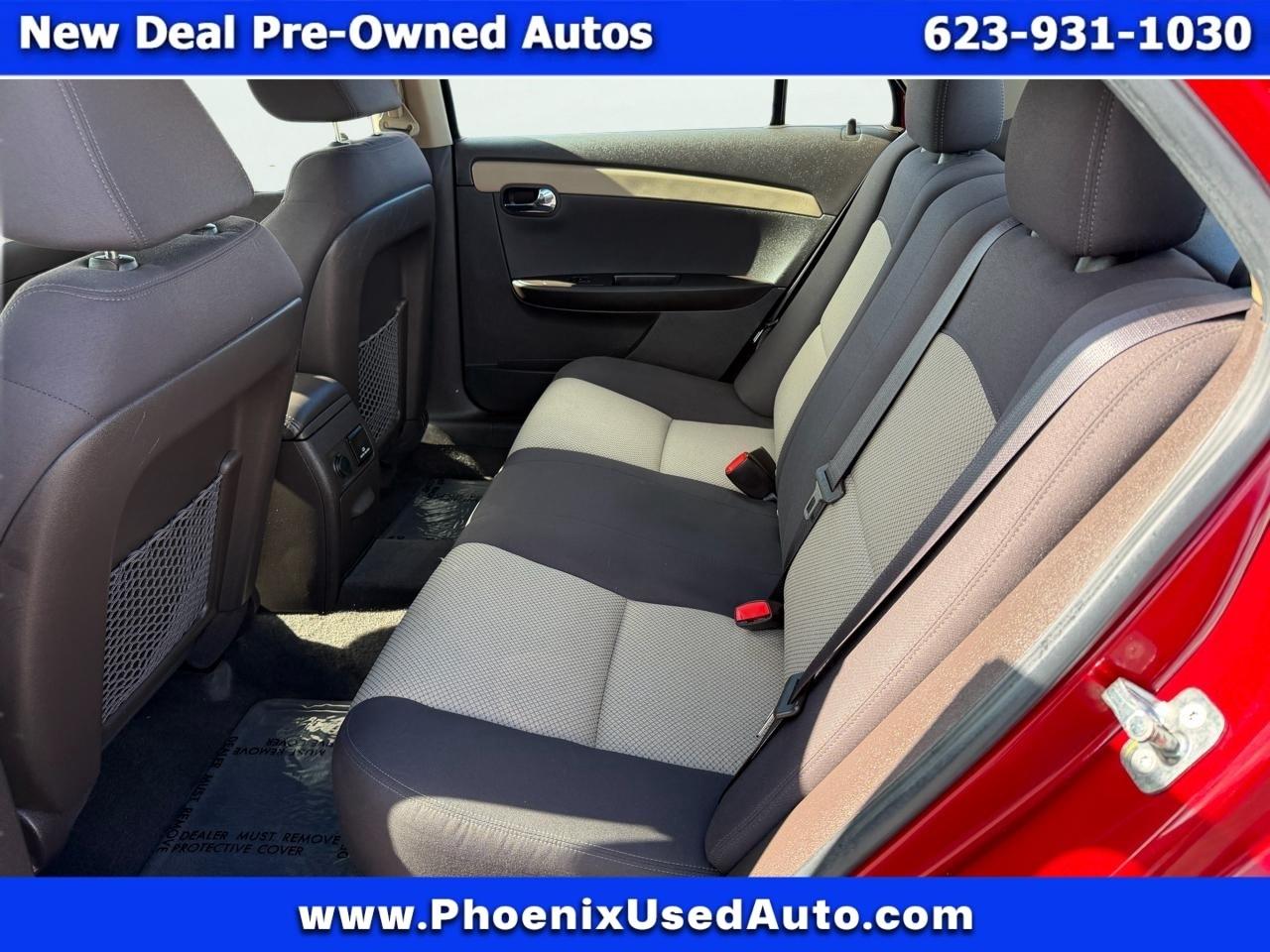 Chevrolet Malibu 1LT 2012