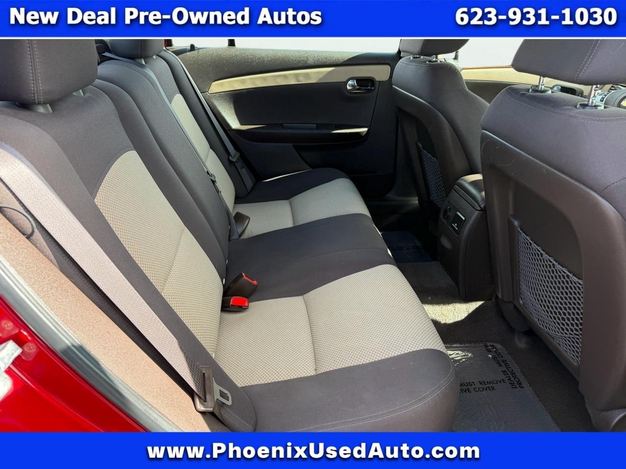 Chevrolet Malibu 1LT 2012