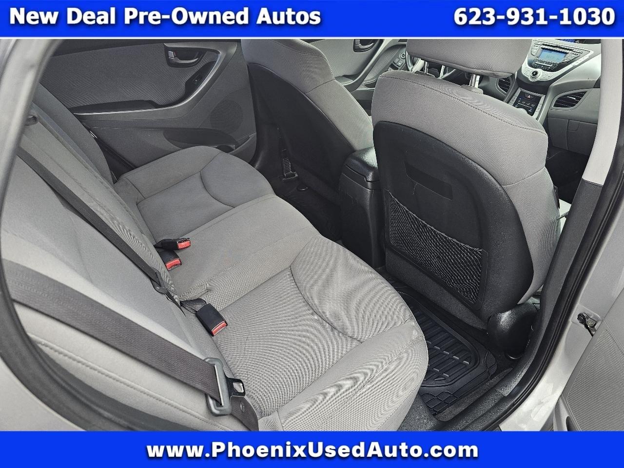 Hyundai Elantra Limited 2012