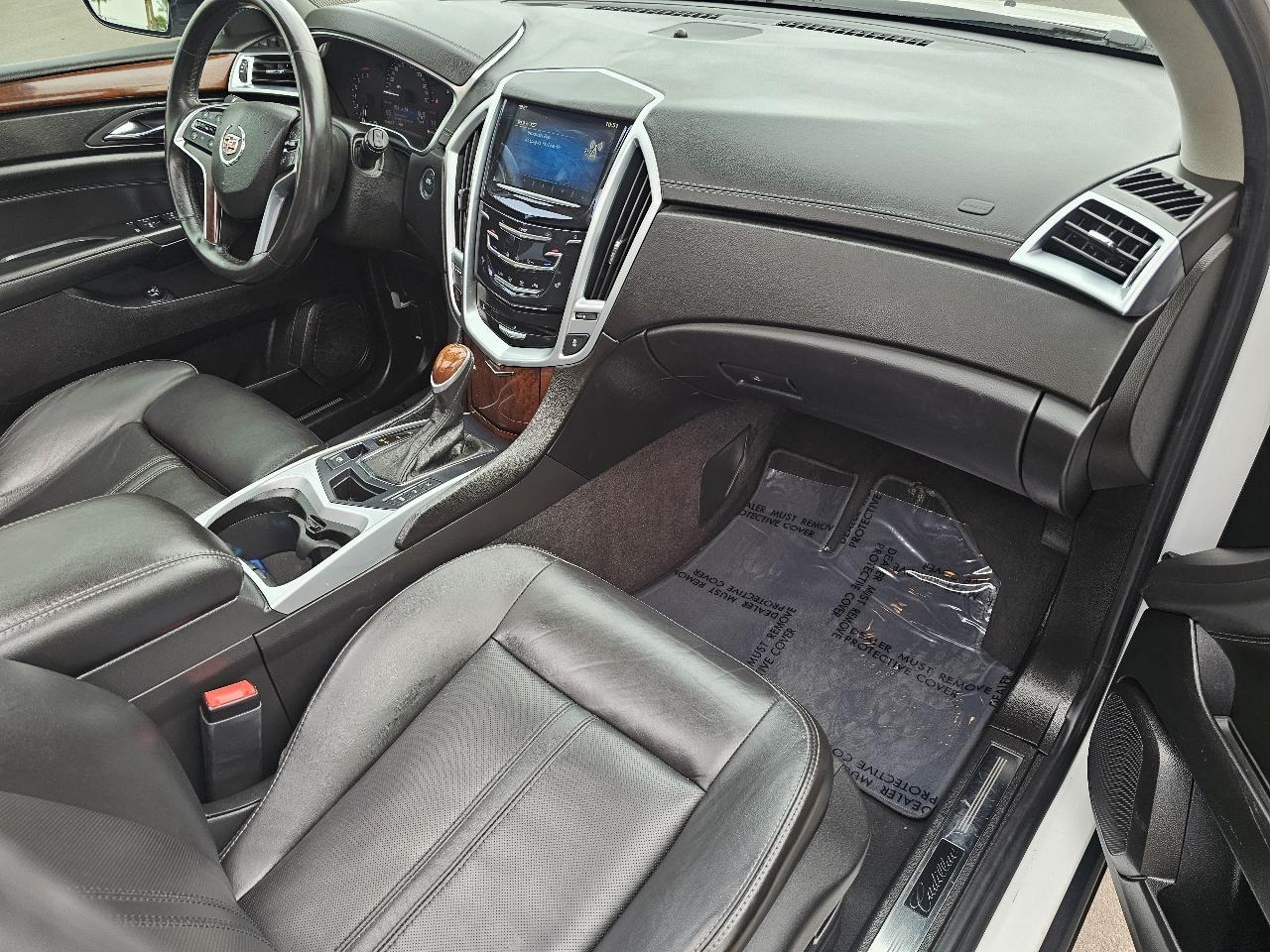 Cadillac SRX Luxury Collection FWD 2016