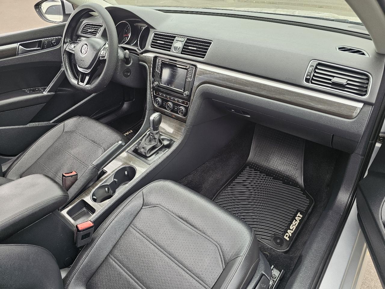 Volkswagen Passat S 2018