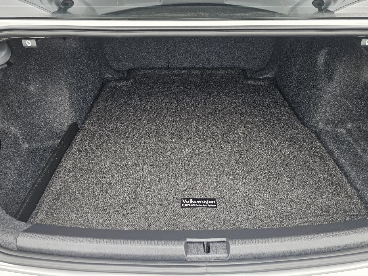 Volkswagen Passat S 2018