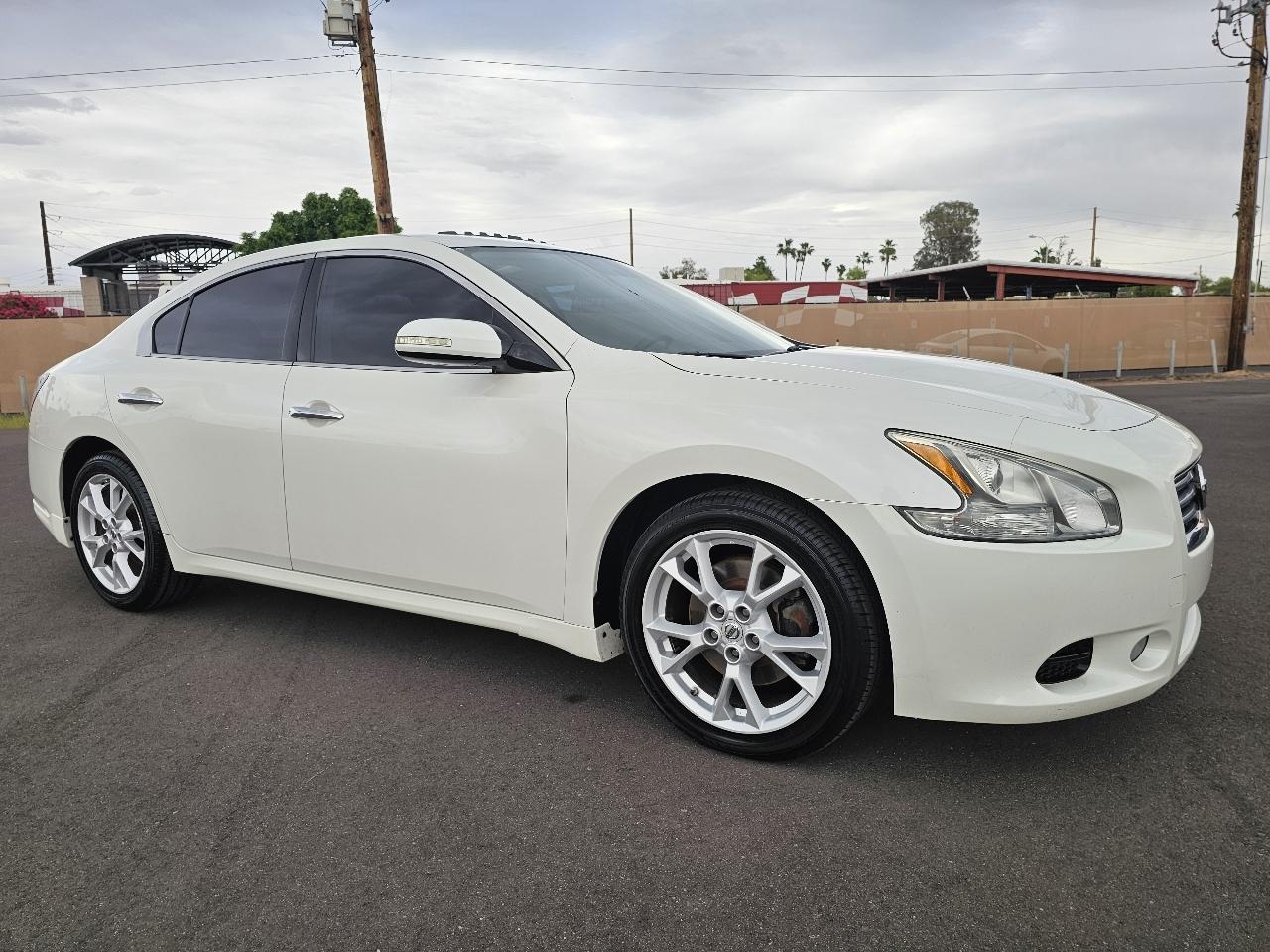 Nissan Maxima SV 2014