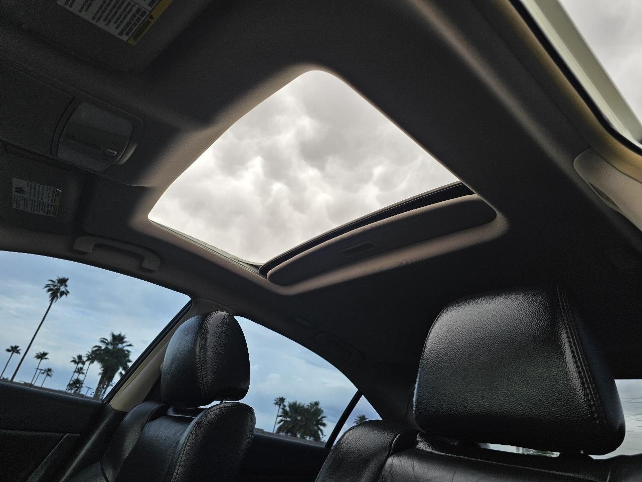 Nissan Maxima SV 2014