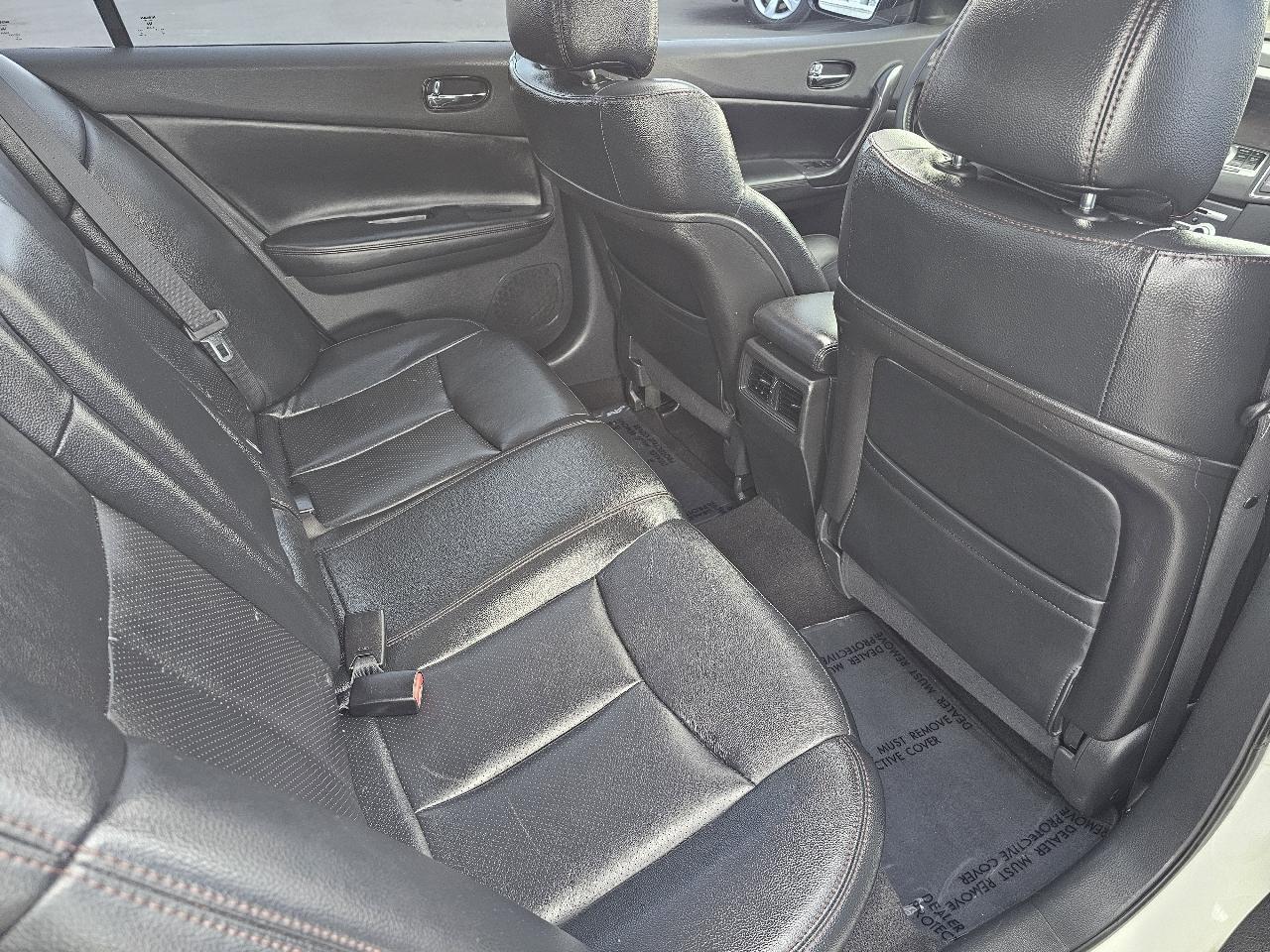 Nissan Maxima SV 2014