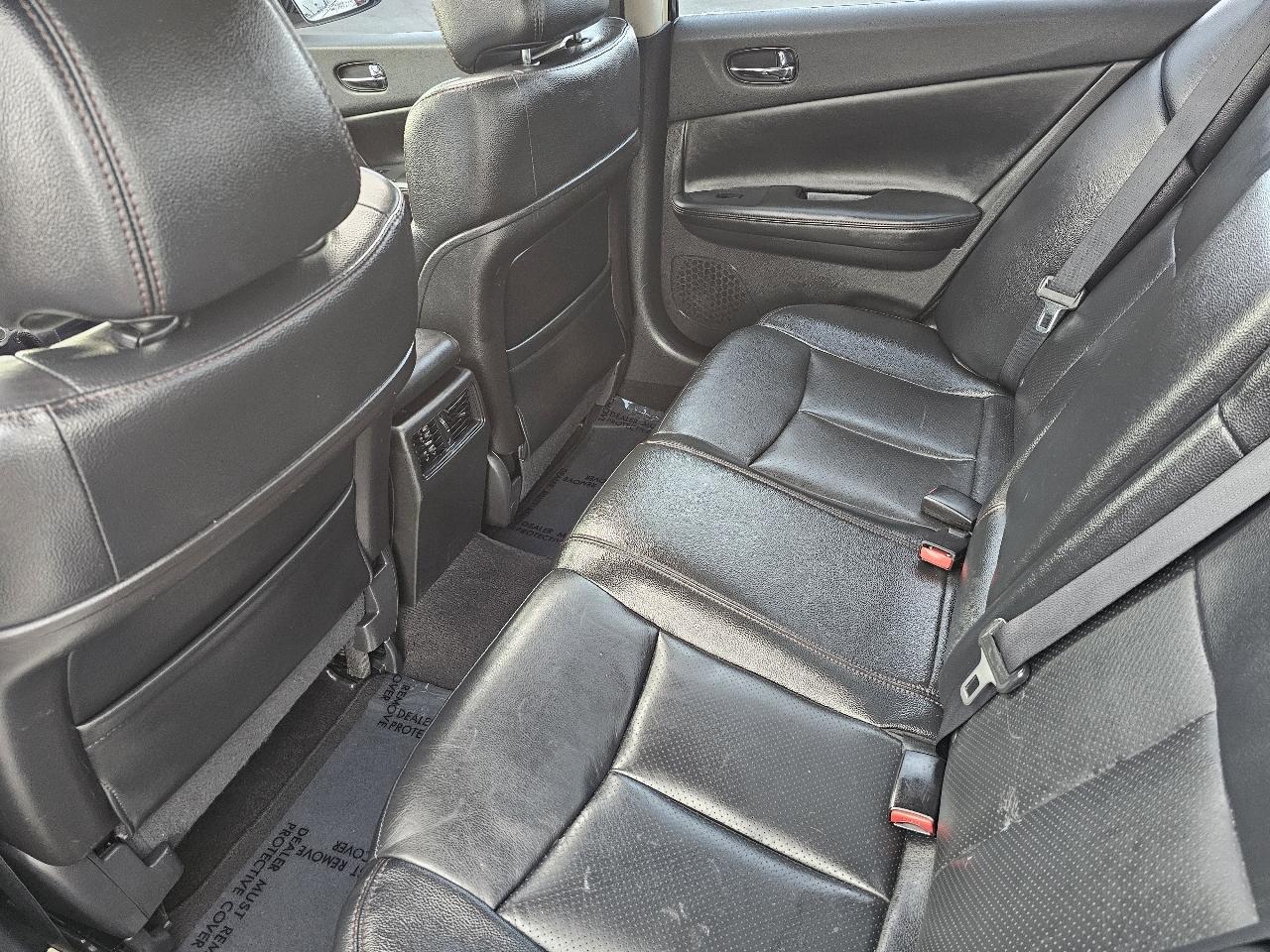 Nissan Maxima SV 2014