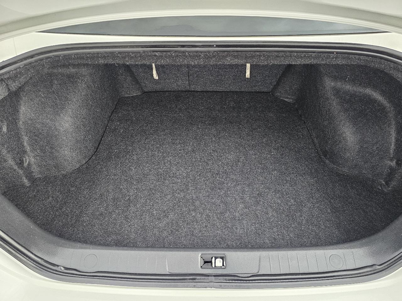 Nissan Maxima SV 2014