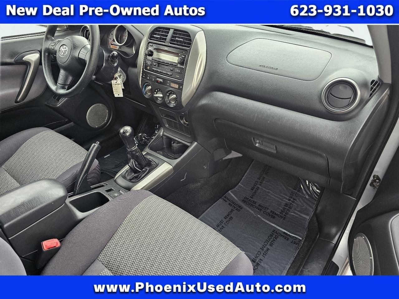 Toyota RAV4 2WD 2004