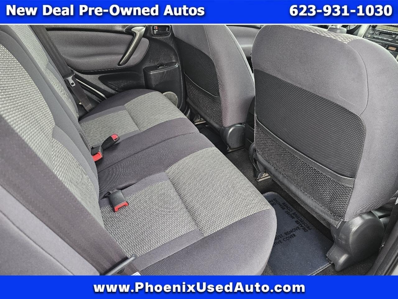 Toyota RAV4 2WD 2004