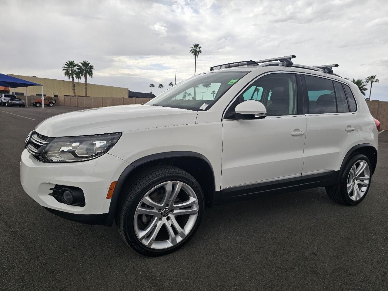Volkswagen Tiguan S 2013