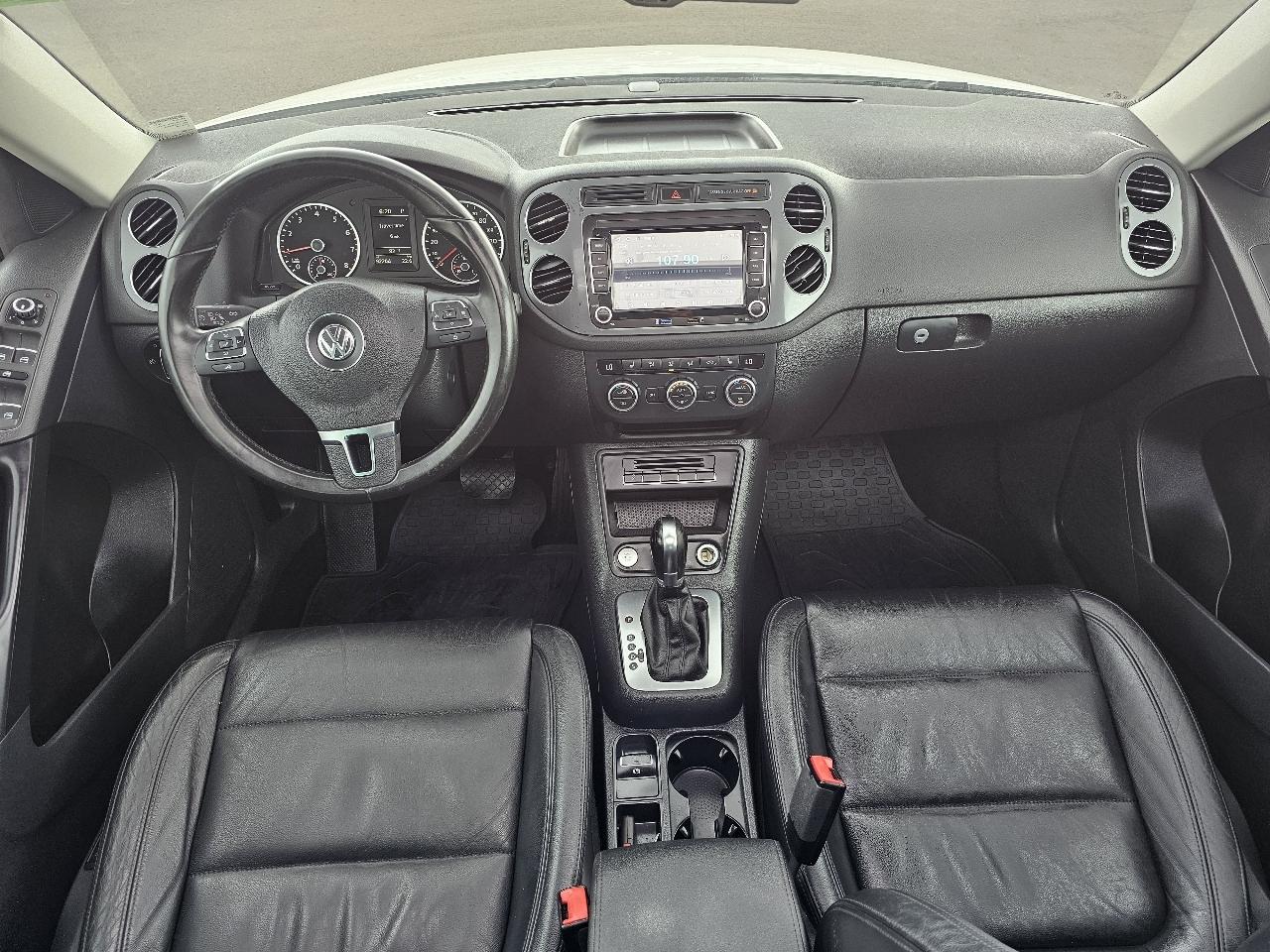 Volkswagen Tiguan S 2013