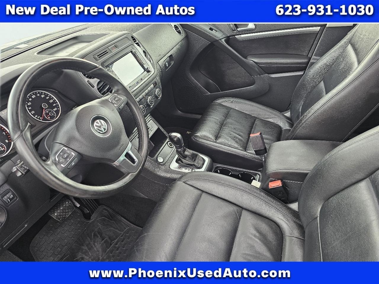 Volkswagen Tiguan S 2013