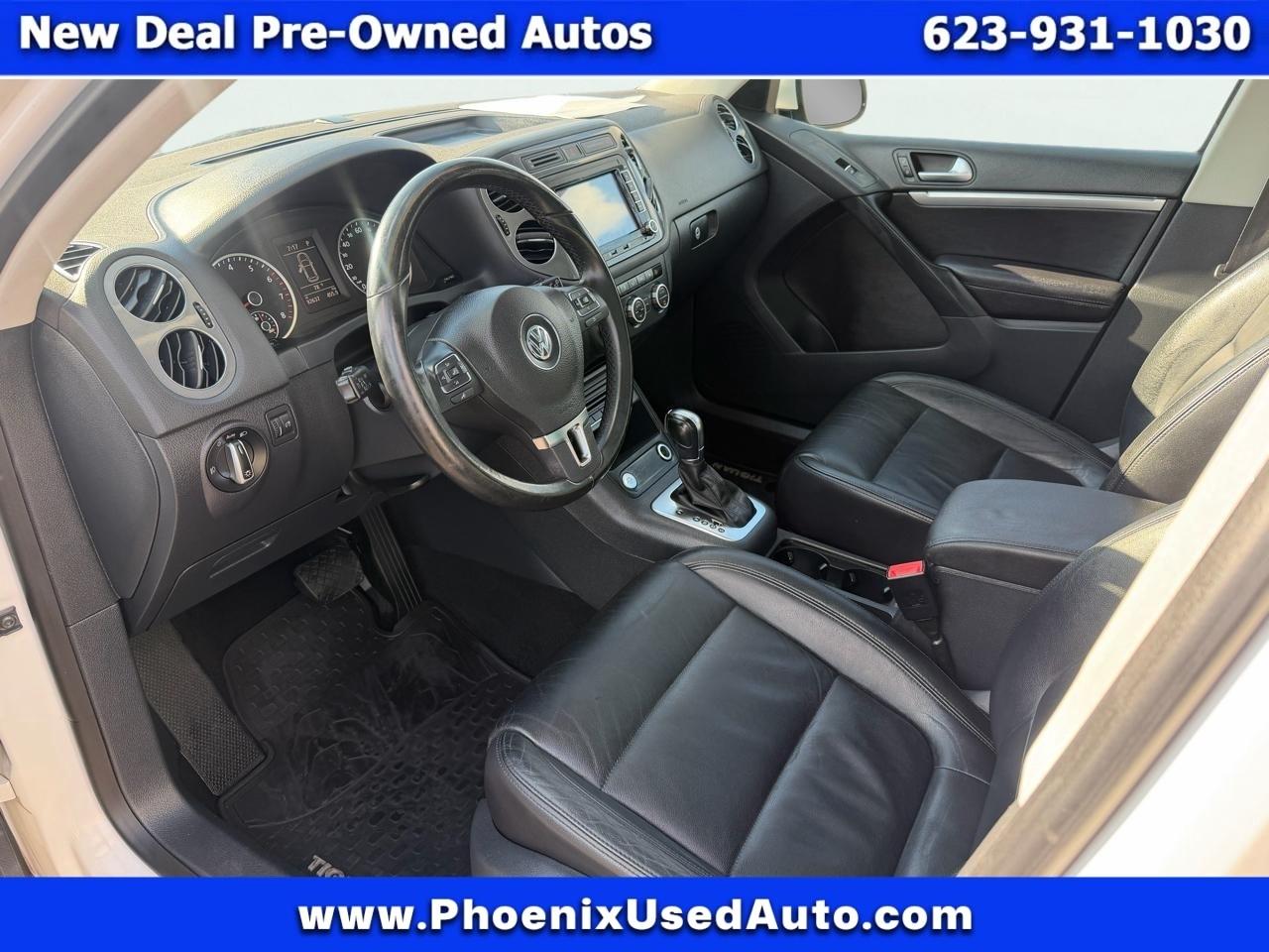 Volkswagen Tiguan S 2013