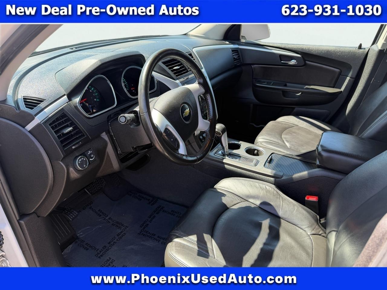 Chevrolet Traverse 2LT FWD 2012
