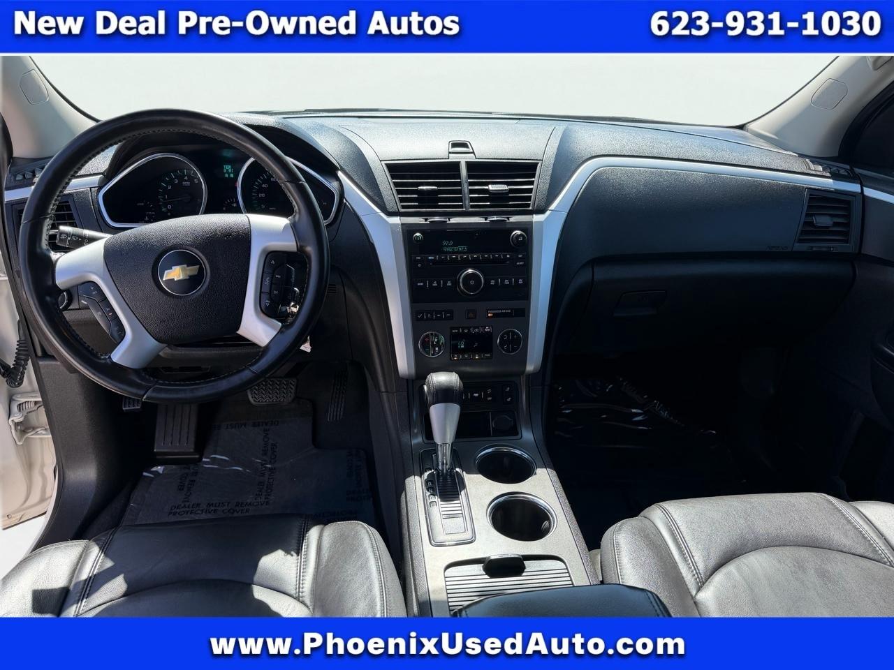 Chevrolet Traverse 2LT FWD 2012