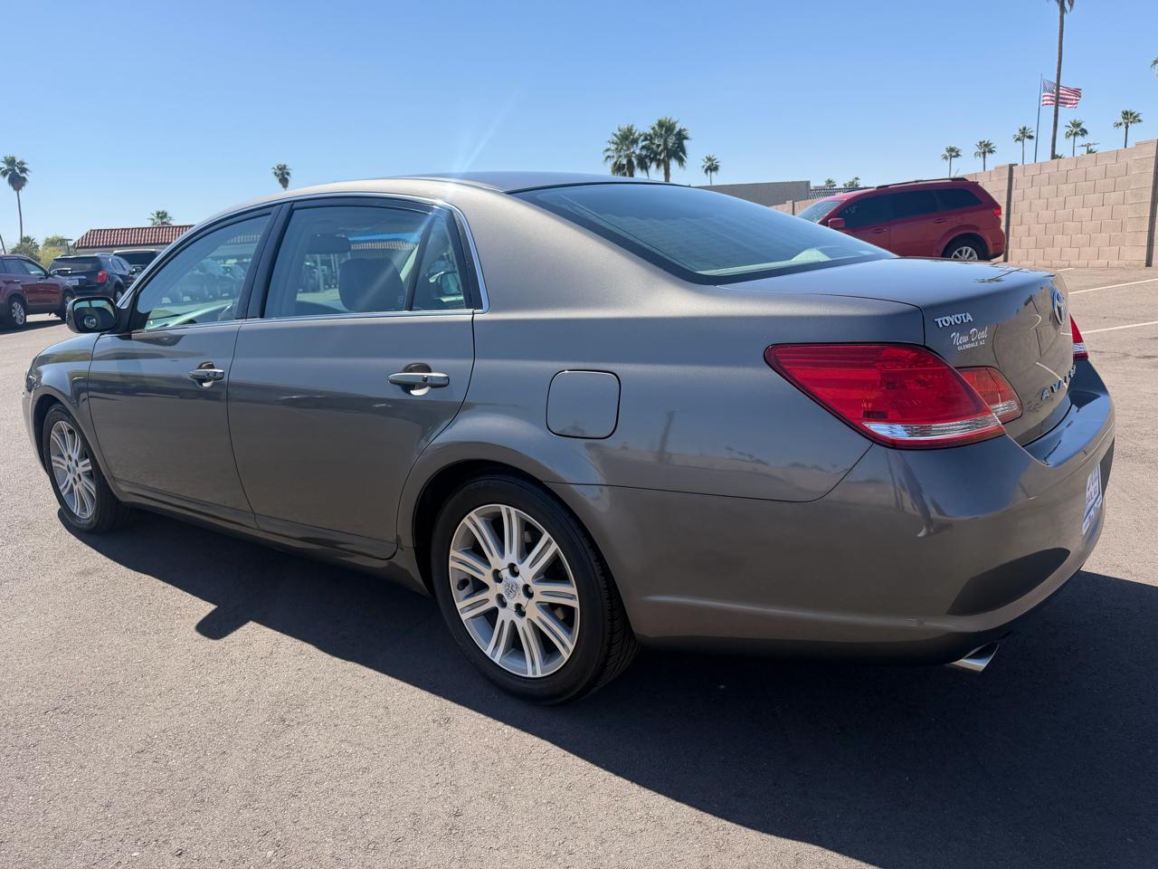 Toyota Avalon XL 2005