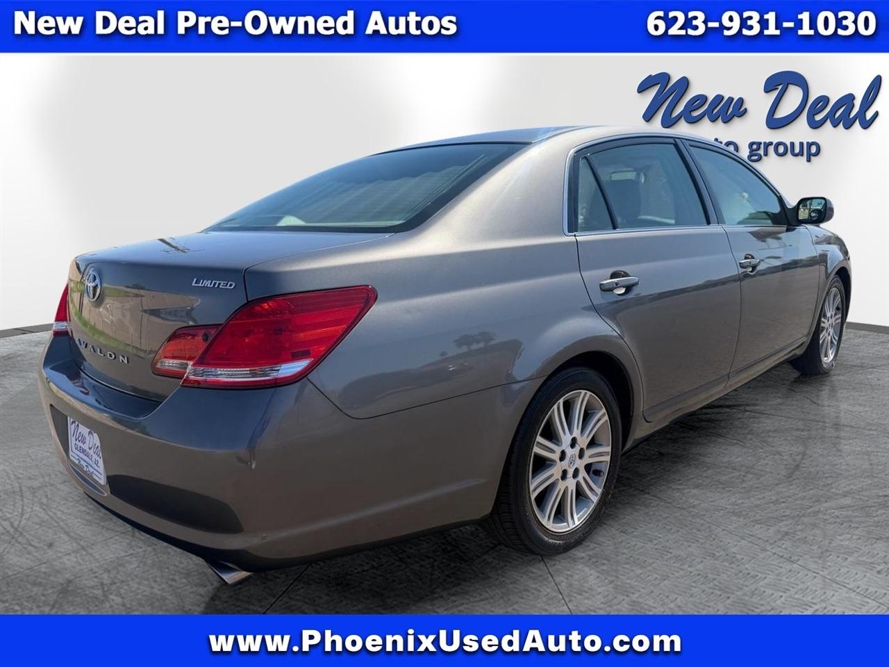 Toyota Avalon XL 2005