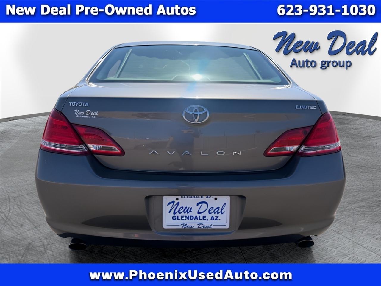 Toyota Avalon XL 2005