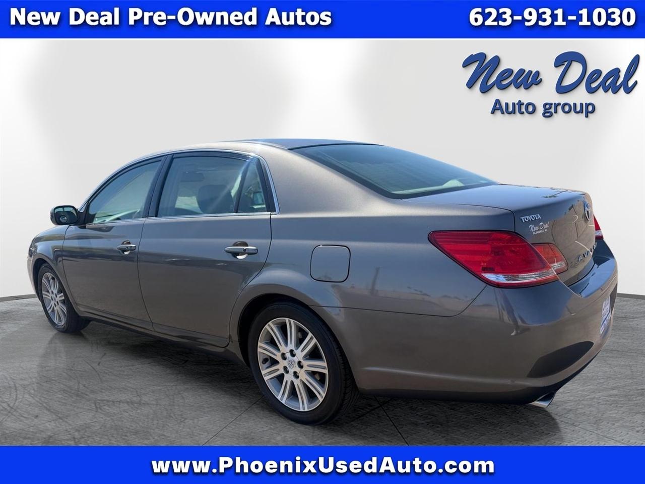 Toyota Avalon XL 2005