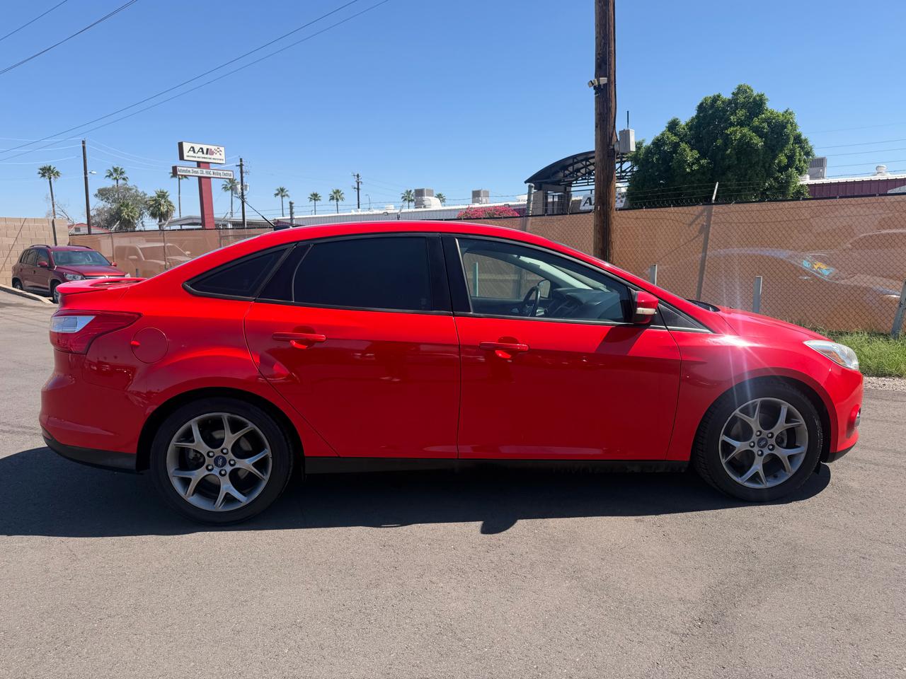 Ford Focus SE Sedan 2014