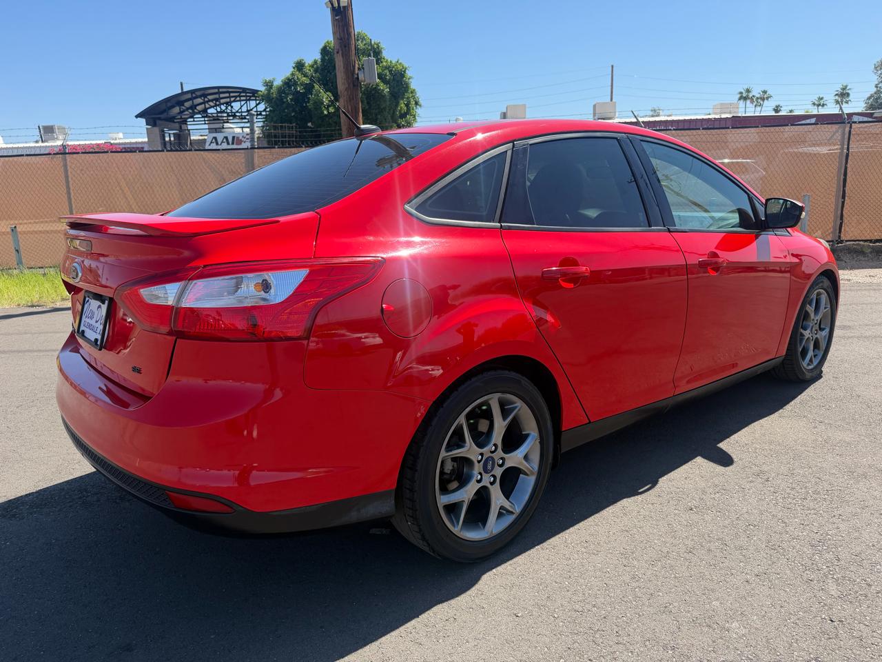 Ford Focus SE Sedan 2014