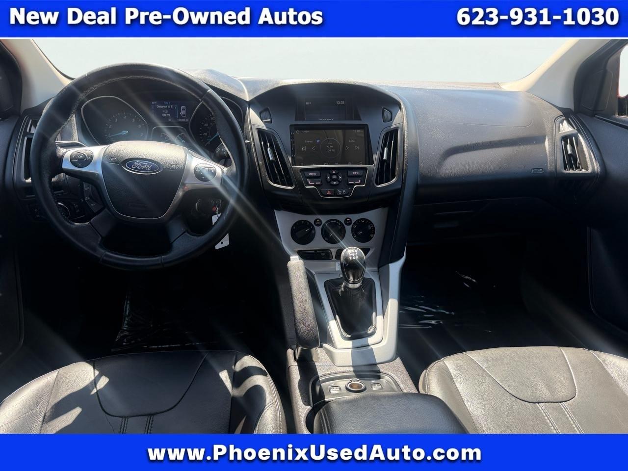 Ford Focus SE Sedan 2014