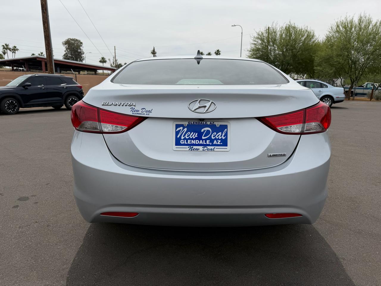 Hyundai Elantra Limited 2013