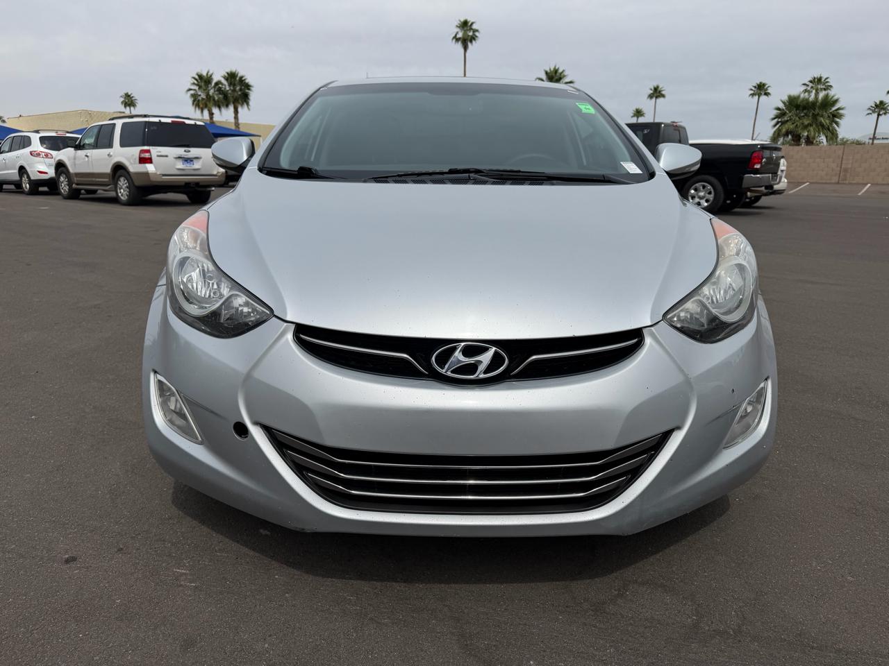 Hyundai Elantra Limited 2013