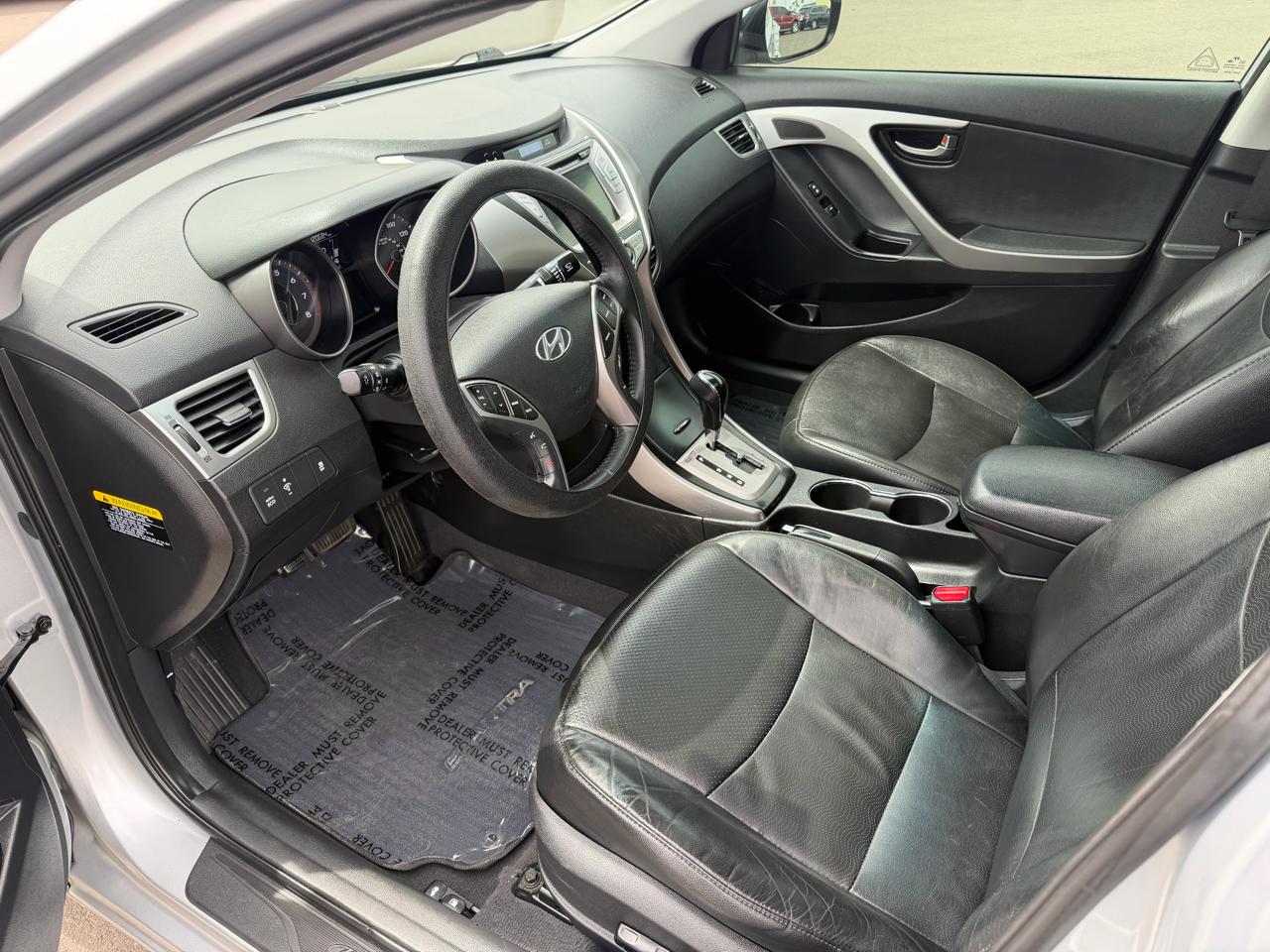 Hyundai Elantra Limited 2013