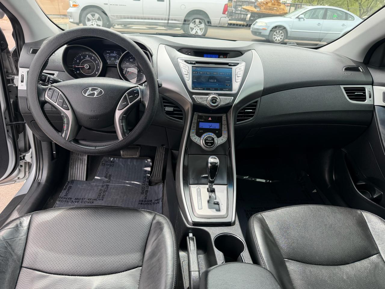 Hyundai Elantra Limited 2013