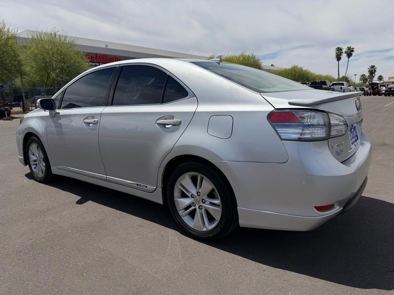 Lexus HS 250h Sedan 2010