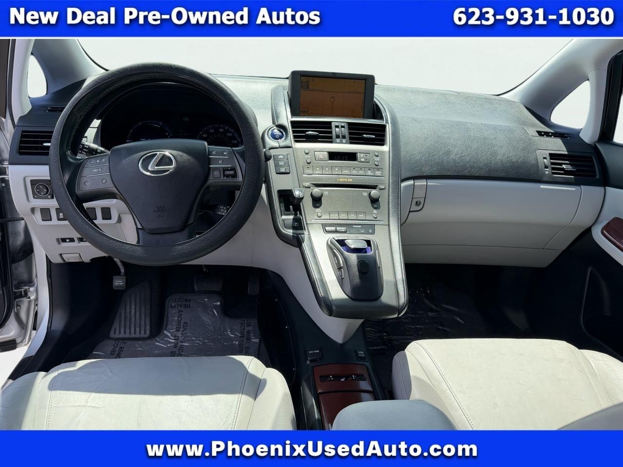 Lexus HS 250h Sedan 2010