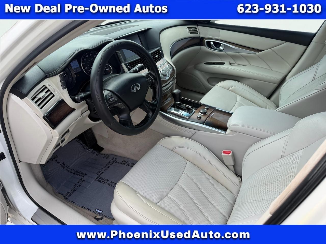 Infiniti M 56 2012