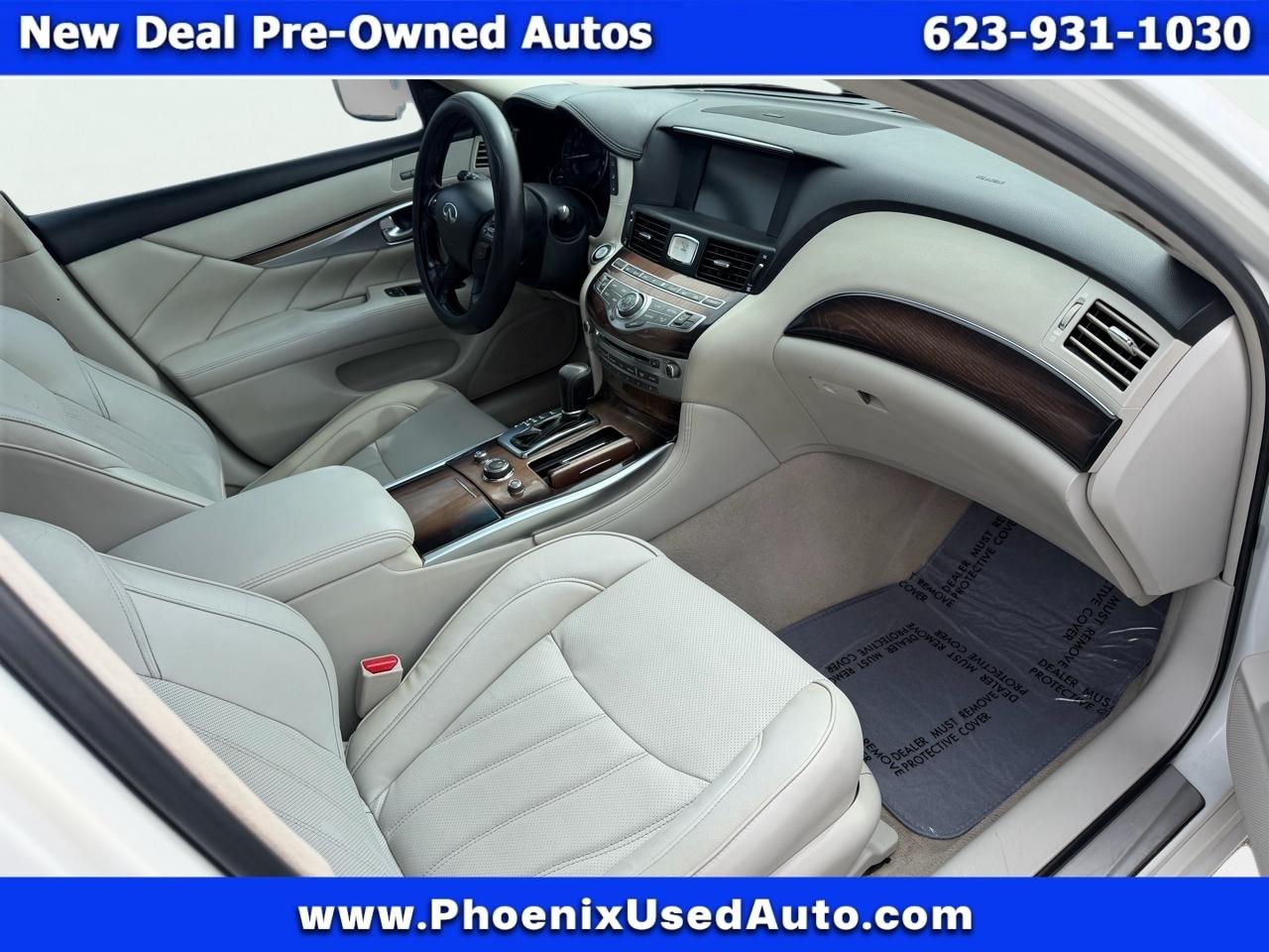 Infiniti M 56 2012