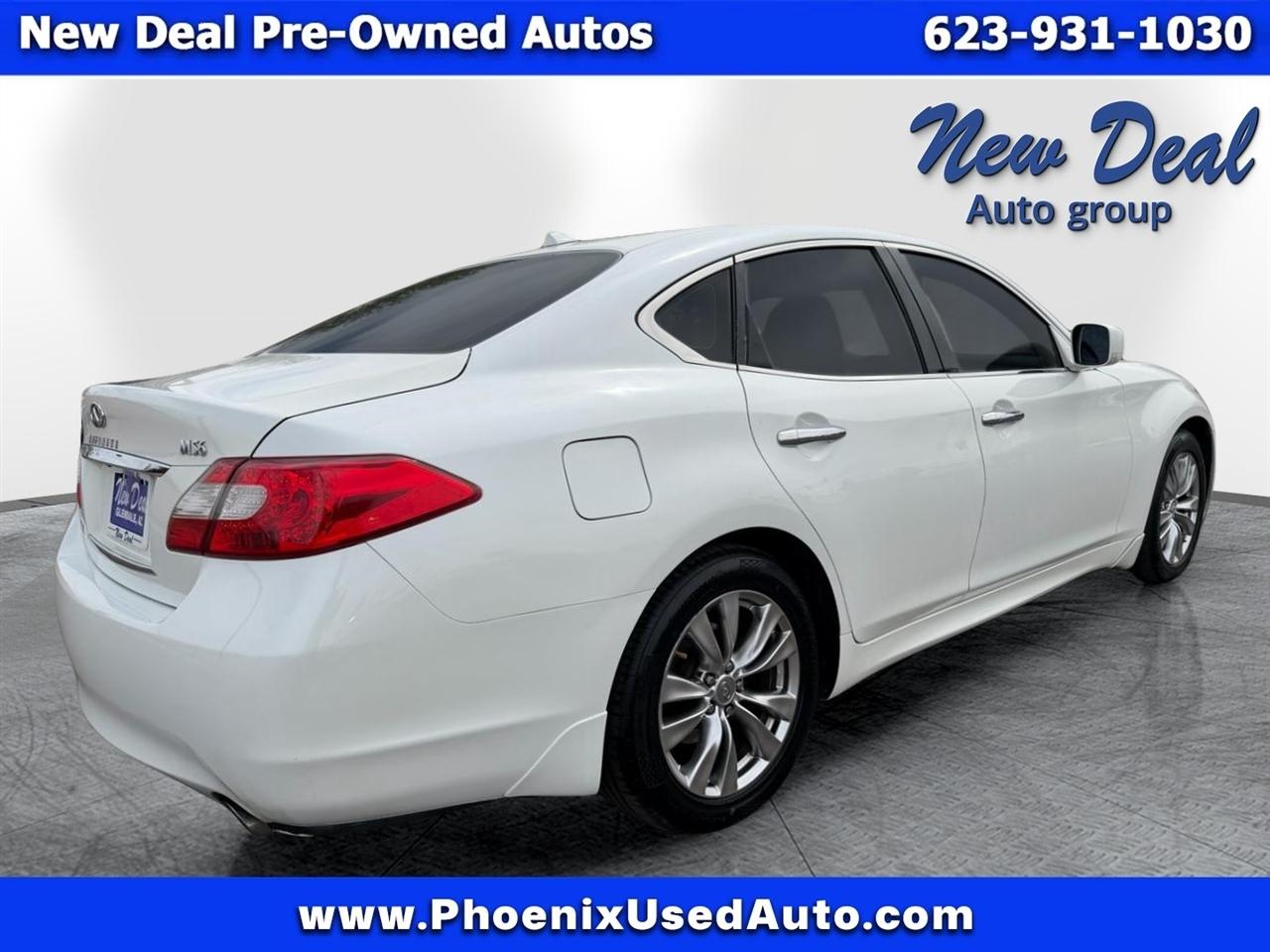 Infiniti M 56 2012