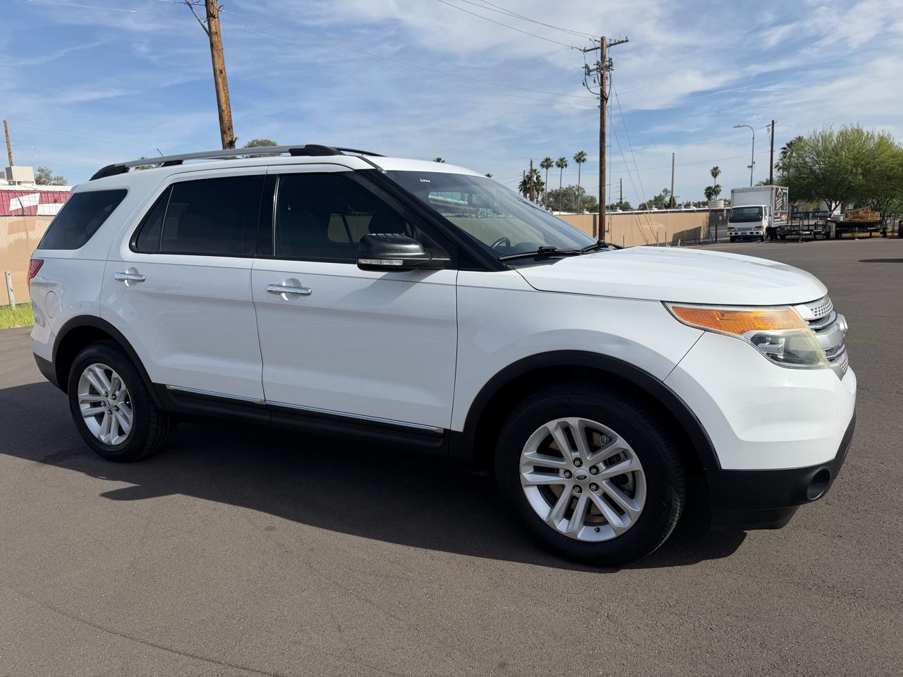 Ford Explorer 2WD 4dr V6 XLT 2015