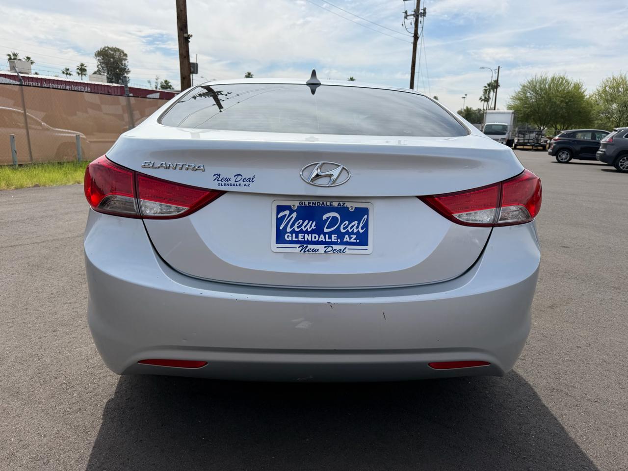 Hyundai Elantra Limited 2013