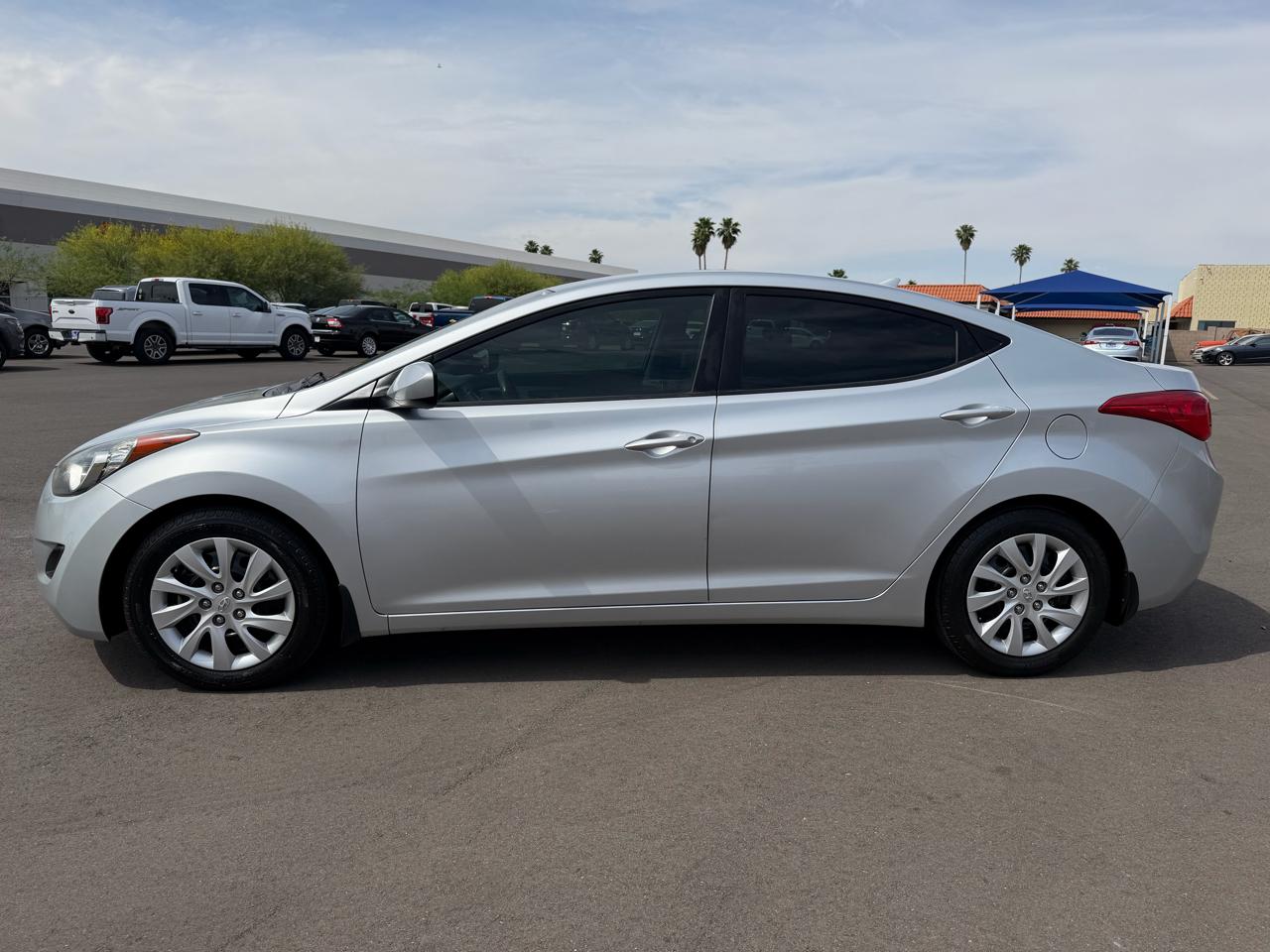 Hyundai Elantra Limited 2013