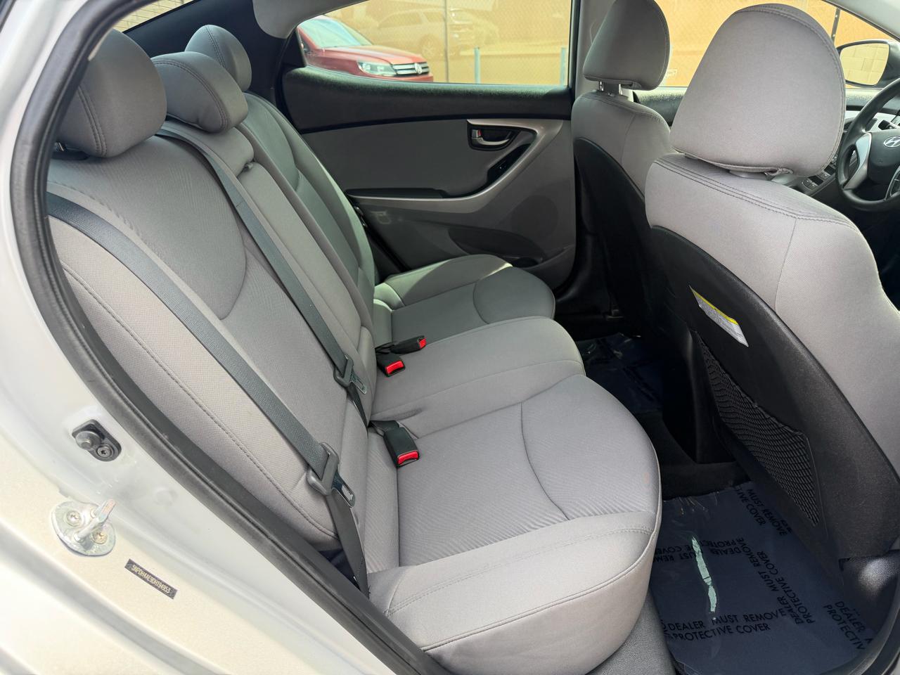 Hyundai Elantra Limited 2013