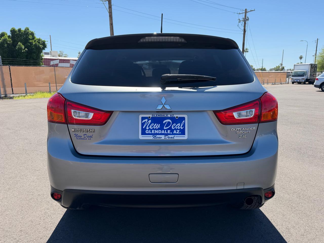 Mitsubishi Outlander Sport 2.4 ES CVT 2016