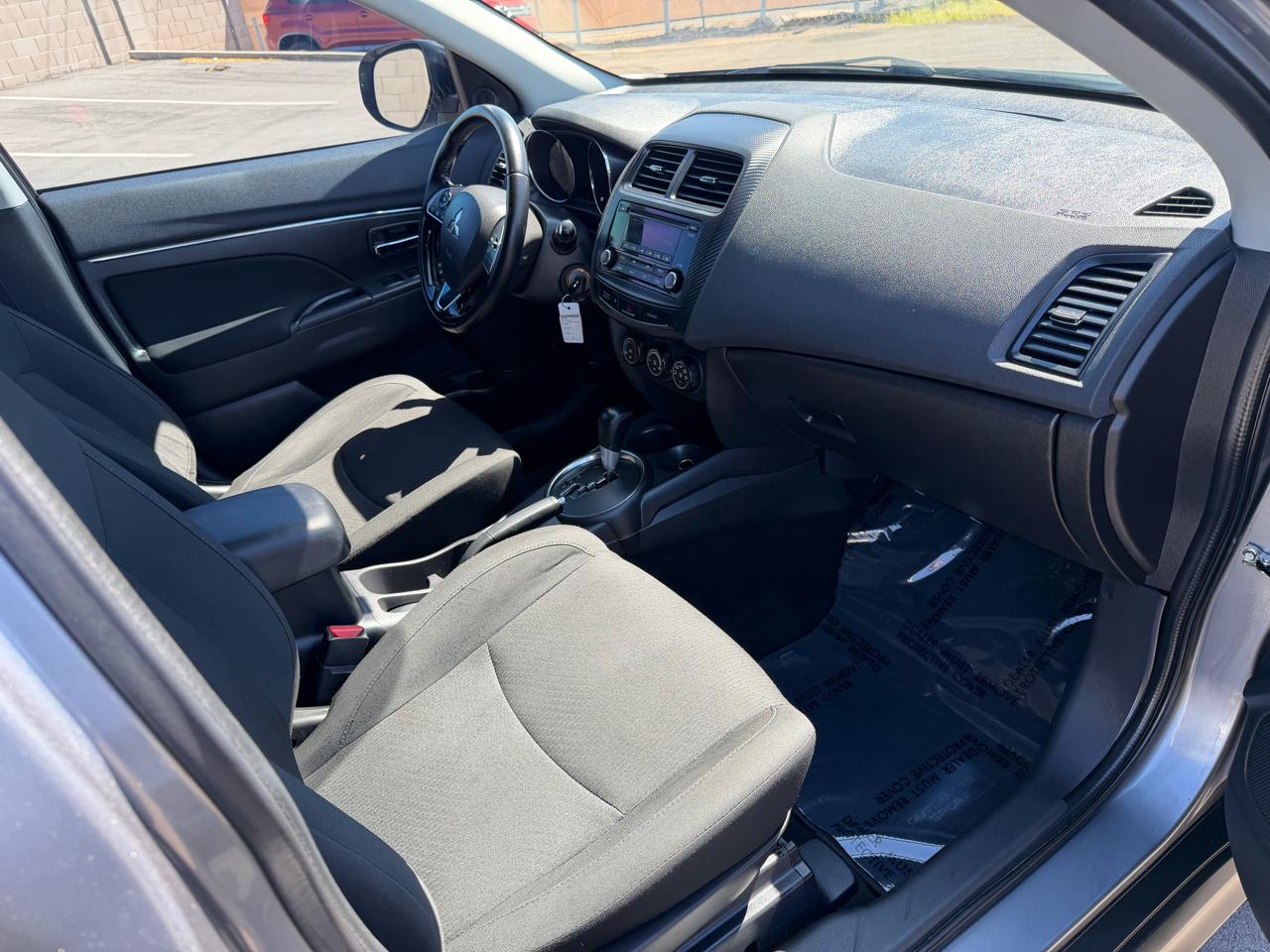 Mitsubishi Outlander Sport 2.4 ES CVT 2016